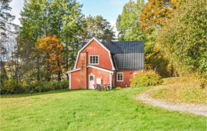 Pet Friendly Home In Årjäng With Kitchen